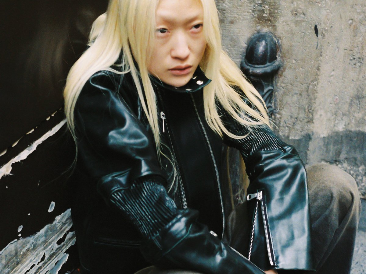 ダイスケ タナベ」、デビューコレクションのポップアップをフェアン