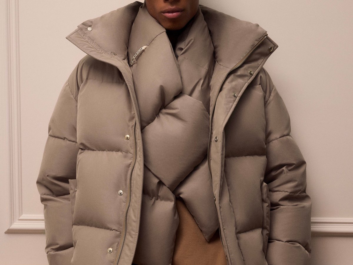 KITH x AURALEE フーディー　キス　オーラリー パーカー KITH x AURALEE フーディー キス オーラリー パーカー