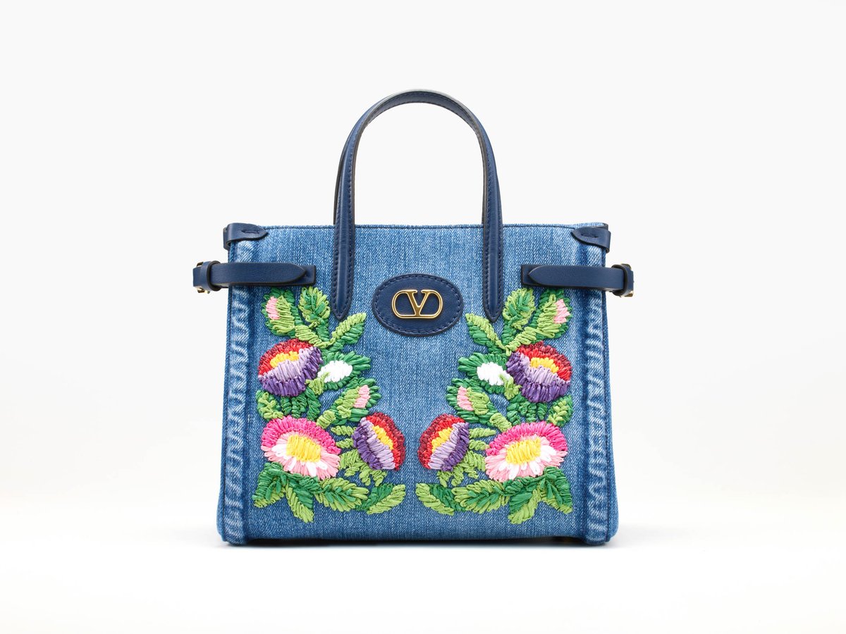 valentino-20241129-6ef42bf8-