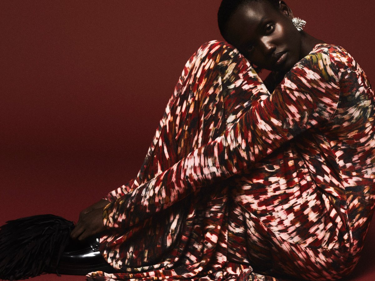 COS、写真家 クリス・ペラニの作品から着想した限定コレクション発売