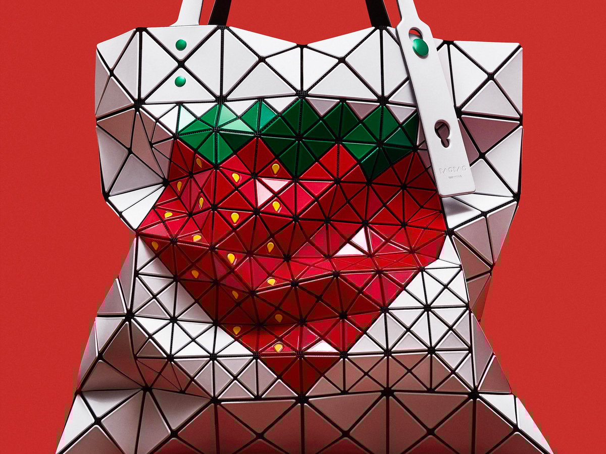 バオバオ イッセイミヤケBAO BAO ISSEY MIYAKE メッセンジャー