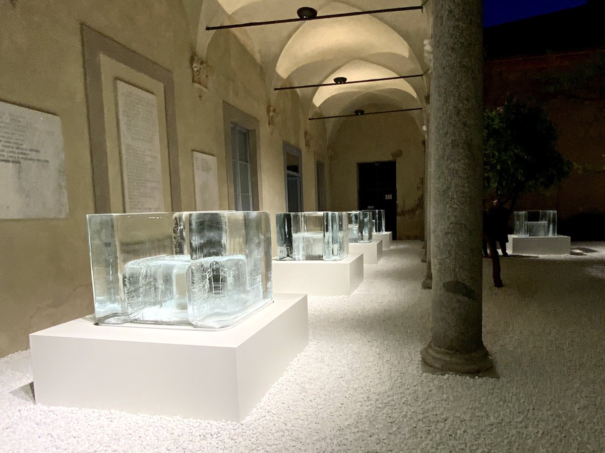 IMG_2983R-5a3a62cc-1be4-42b4-