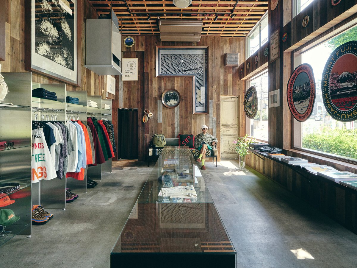 中目黒　セレクトショップ　デザイナーズアイテム 2025-shop-20250515_016-