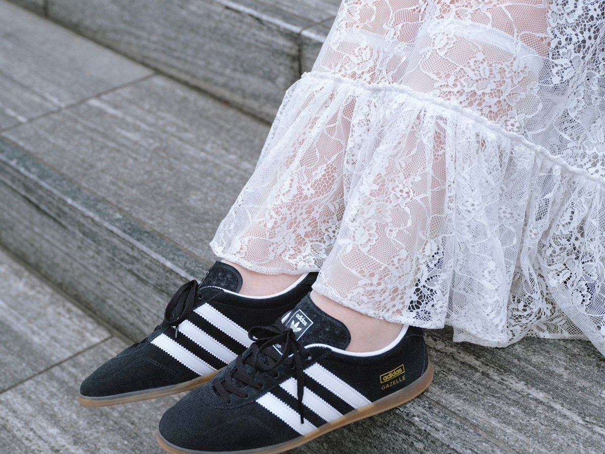 【adidas】GAZELLE LOW アディダス ガゼル ロー Amazon.co.jp: [アディダス] ガゼル ロー GAZELLE LOW ゴールド