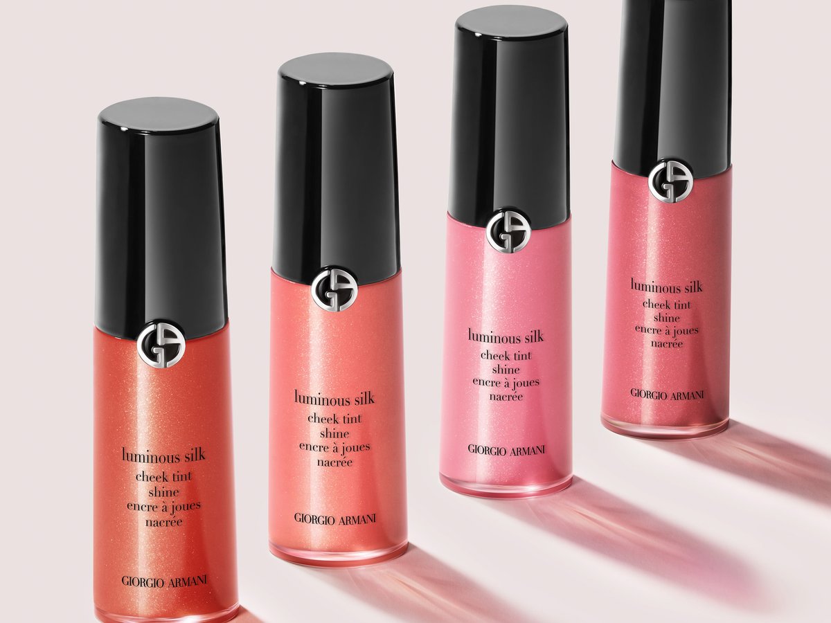 Giorgio Armani リキッドファンデーション・チーク・リップセット