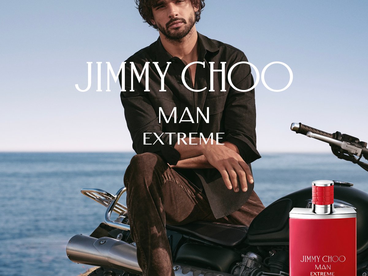 ジミー チュウのメンズフレグランスから新作が登場 刺激的なレッド