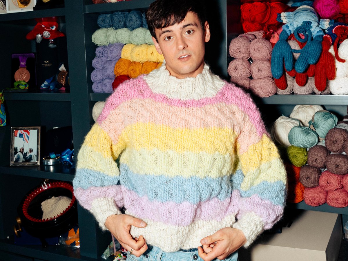 knit-tomdaley-250626-3-