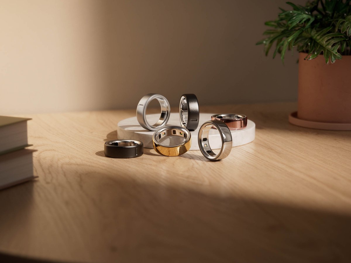 Oura Ring 4」が日本で正式に発売 フルチタン製、高級仕上げでカラー