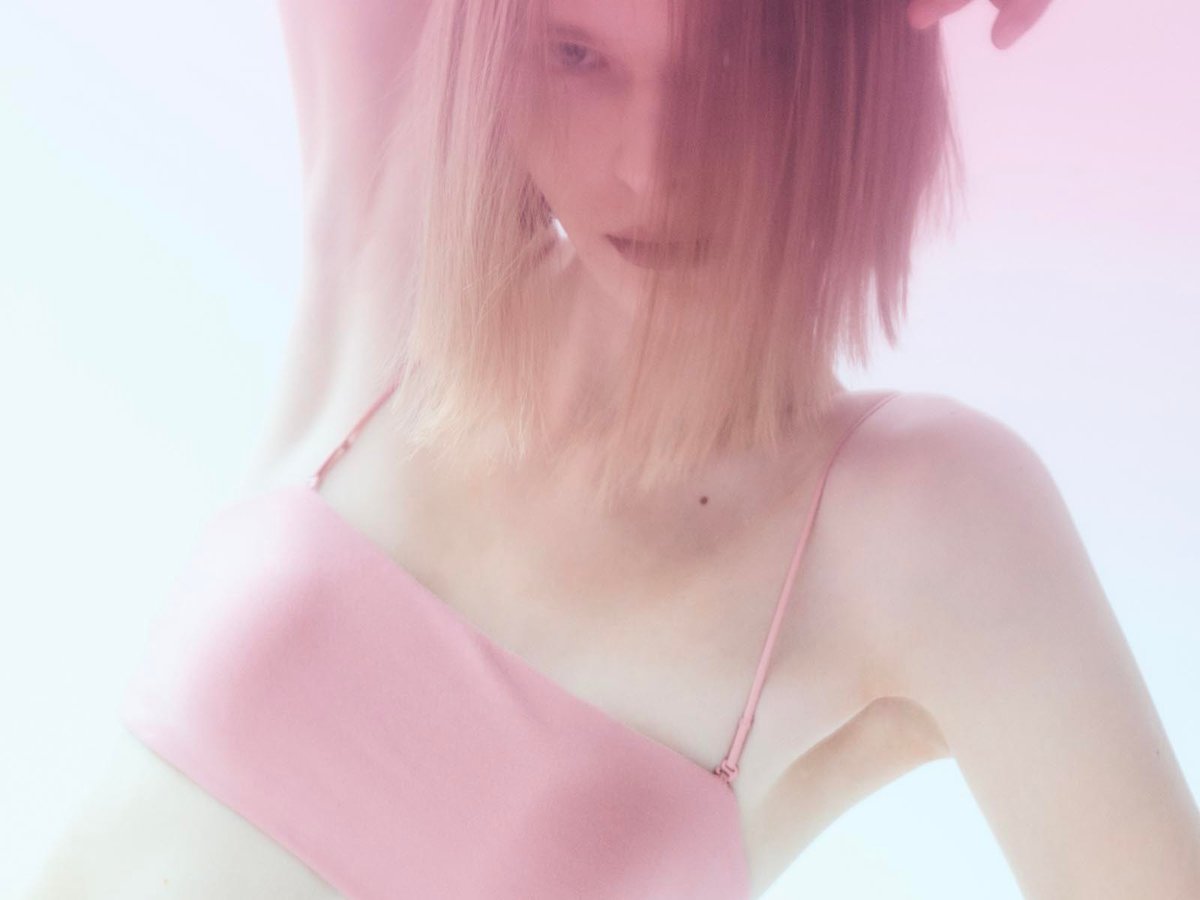 ワコール プレミアム、スタニングルアーとの協業ラインを