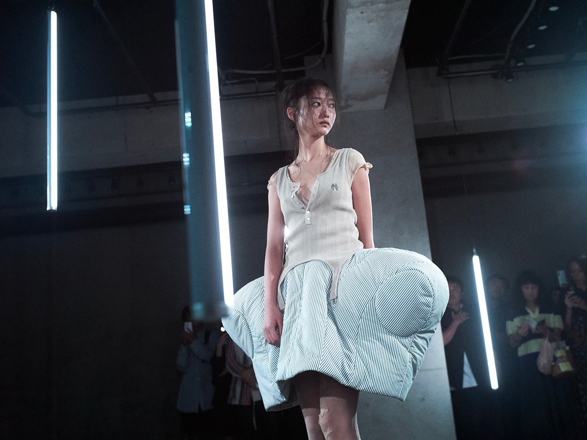 チカ キサダ」の