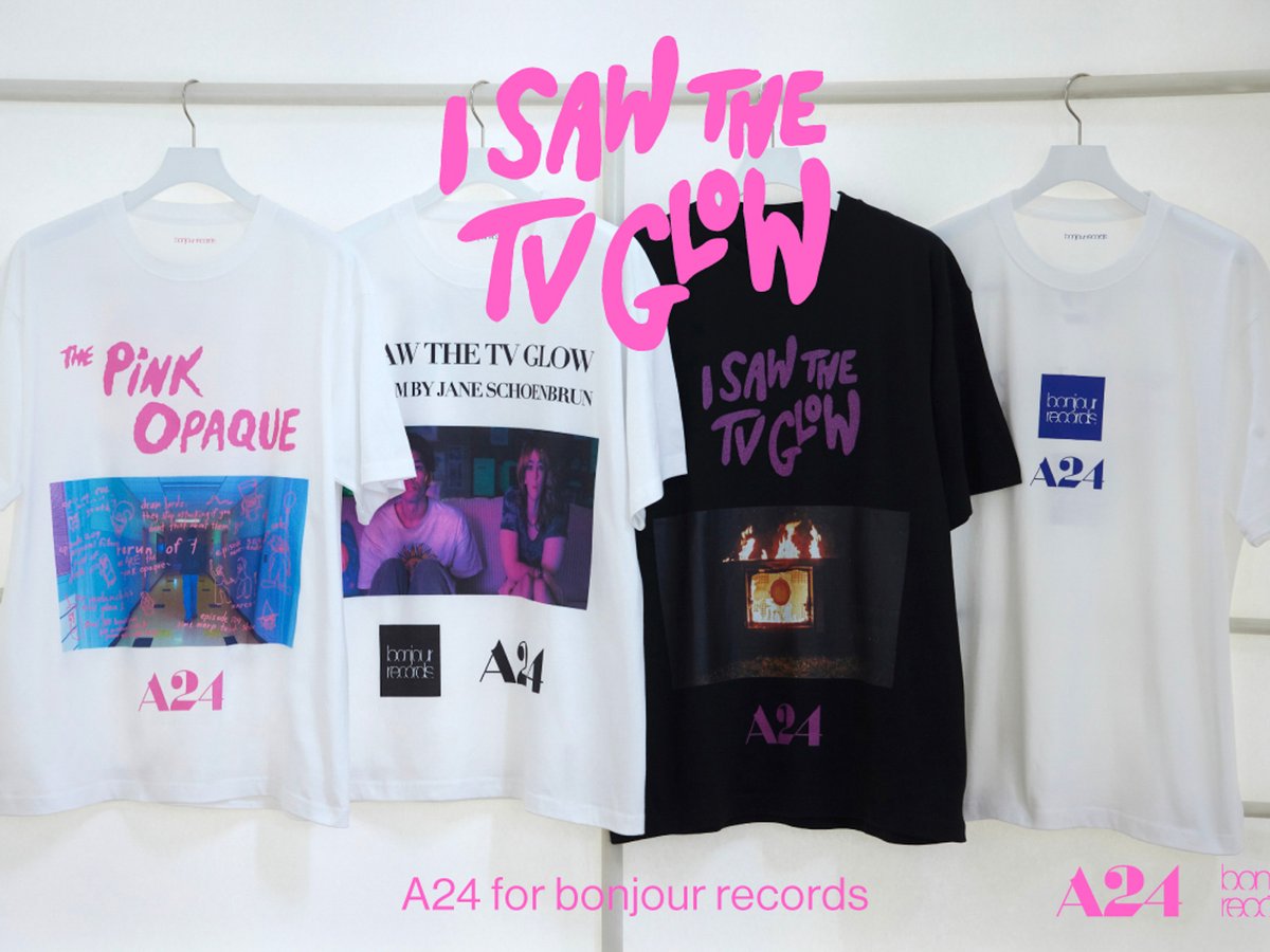 i-saw-the-tv-glow-20250911-15-