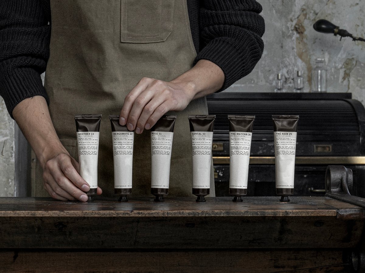 le-labo-perfuming-hand-