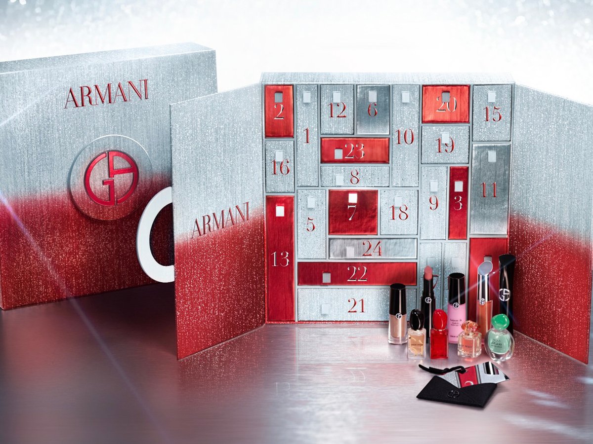 【レア限定品】アルマーニ ビューティー「アドベントカレンダー」BOX ケース アルマーニ ビューティ23年クリスマスコフレ、“コスメ現品入り