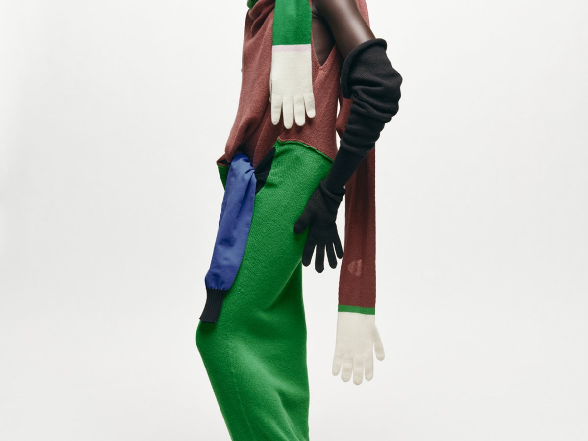 イッセイミヤケが“袖だけ”で構成されたニットコレクション発売、神戸と