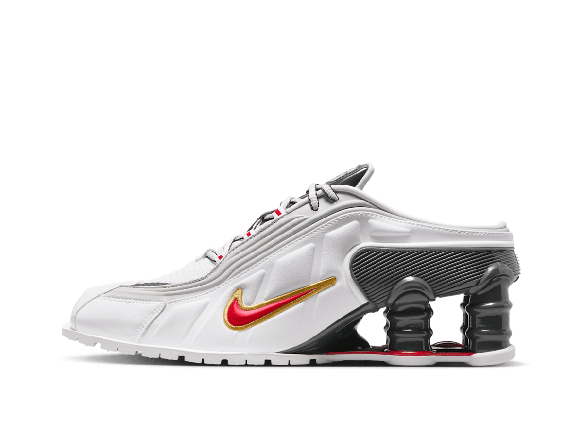 ナイキとマーティン・ローズが再びコラボ 光沢感のあるホワイトカラー