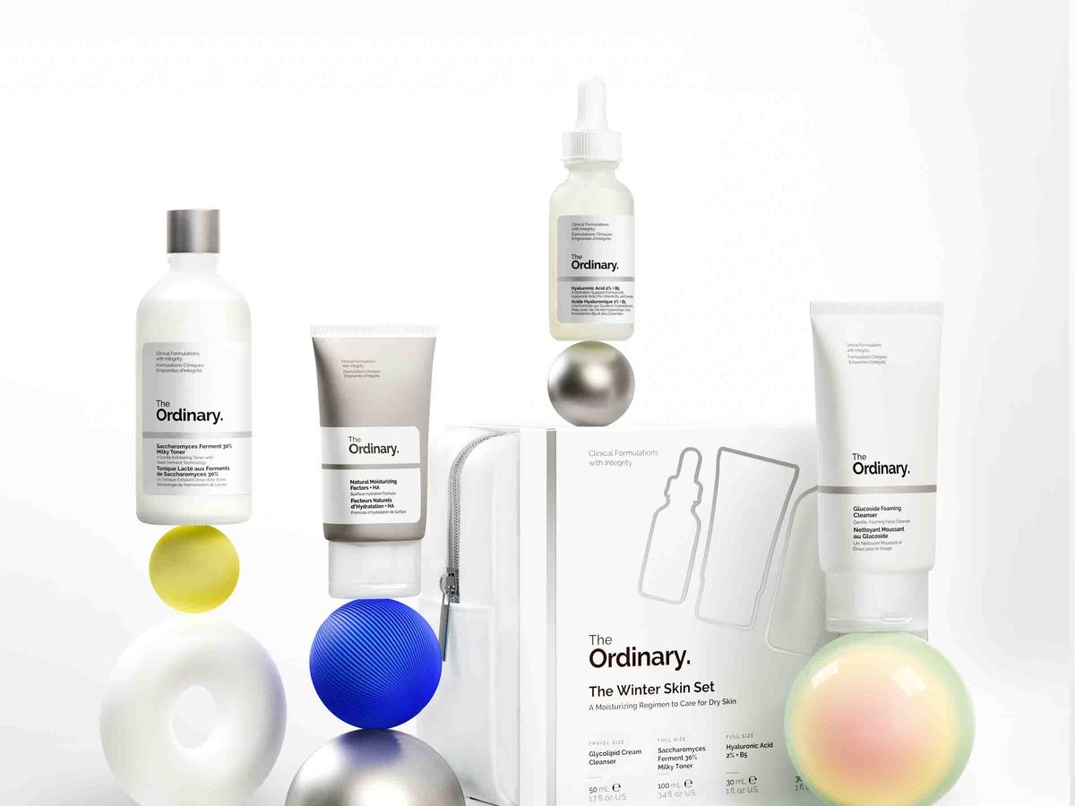 2025年クリスマスコフレ】The Ordinary：スキンケアセットや、限定
