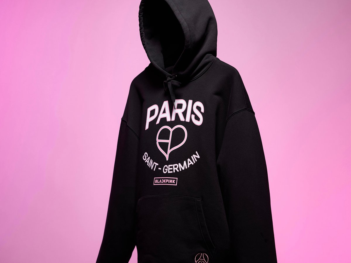 Nike パリ・サンジェルマン シャツ ブラック/ピンク サッカー パリ・サンジェルマン × ブラックピンク、ロゴを配したフーディーとT