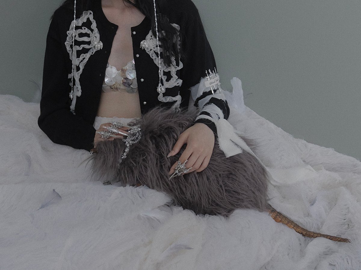 タナカダイスケが26年春夏コレクションの展示受注会を大阪で開催