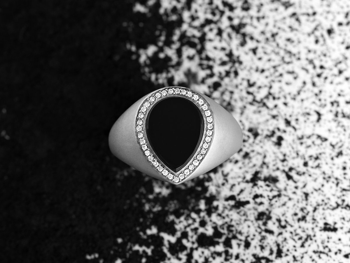 パリ発「ブランイリス」のホリデージュエリーで叶える、ユニセックスで