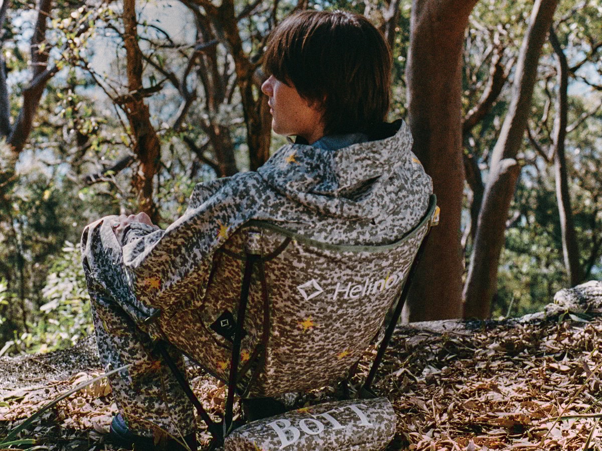 ボット × ヘリノックス発売 定番チェアに25年秋冬のシーズナル