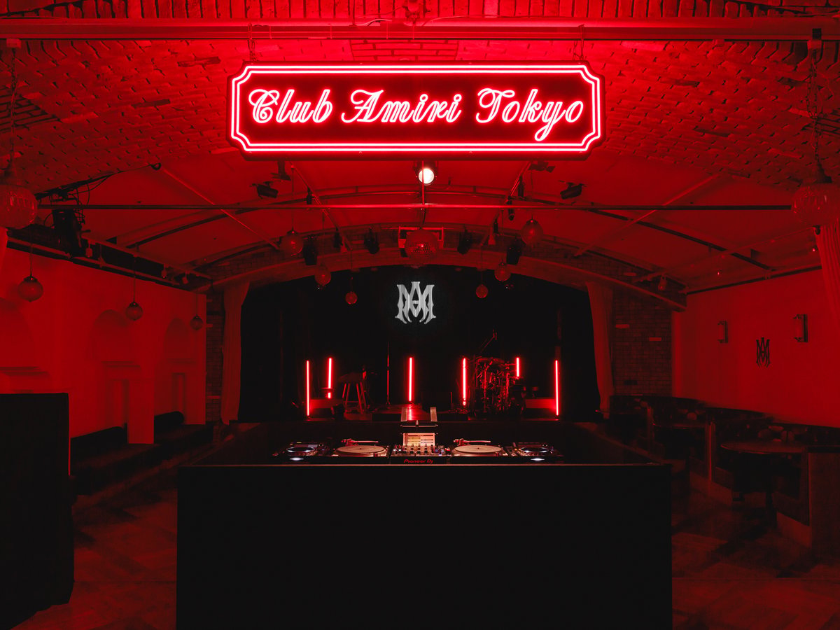 アミリ」が上陸3周年記念パーティーを開催、「CLUB AMIRI」の世界観を 