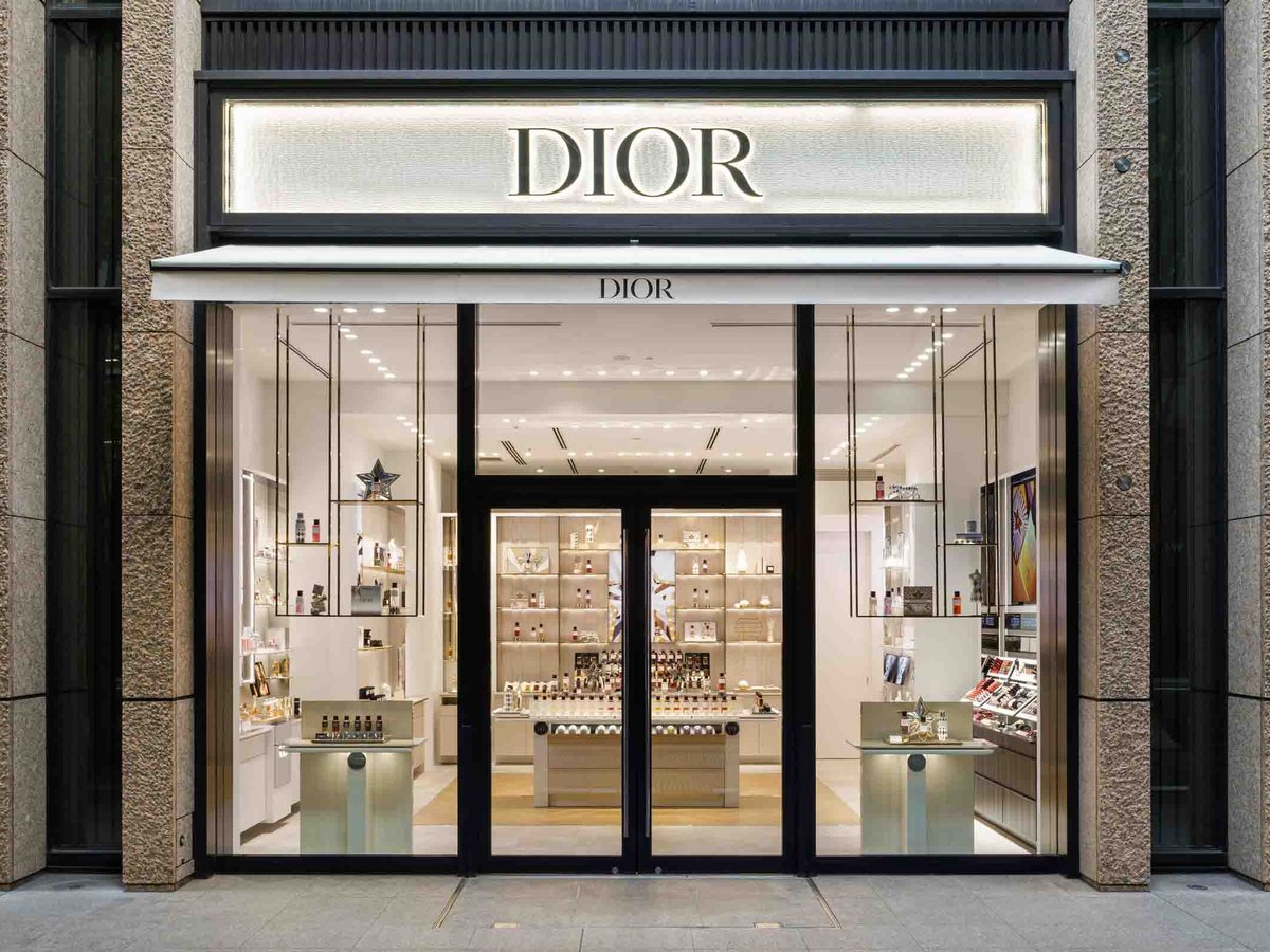 ディオールがフレグランスコレクション「ラ コレクシオン プリヴェ