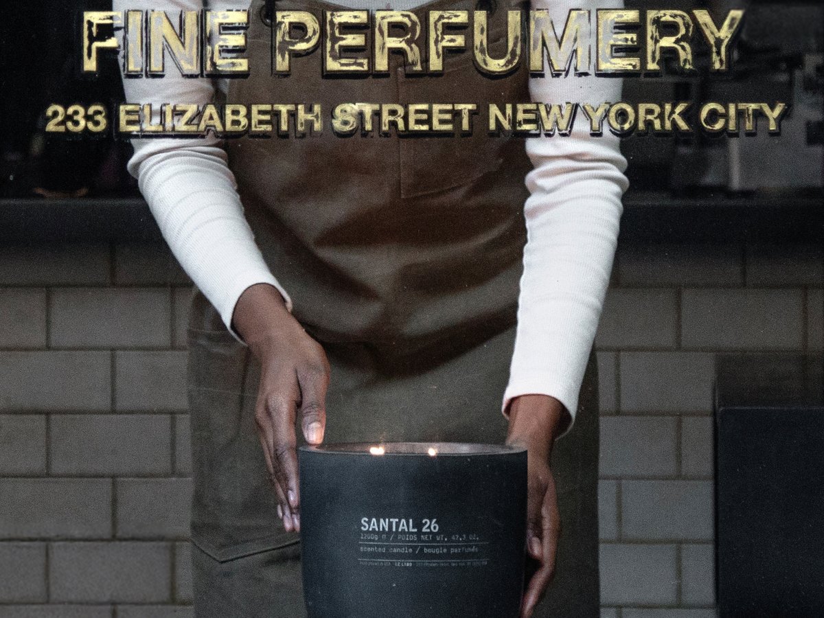 ル ラボ」のアイコニックなコンクリート キャンドルの限定カラーを1