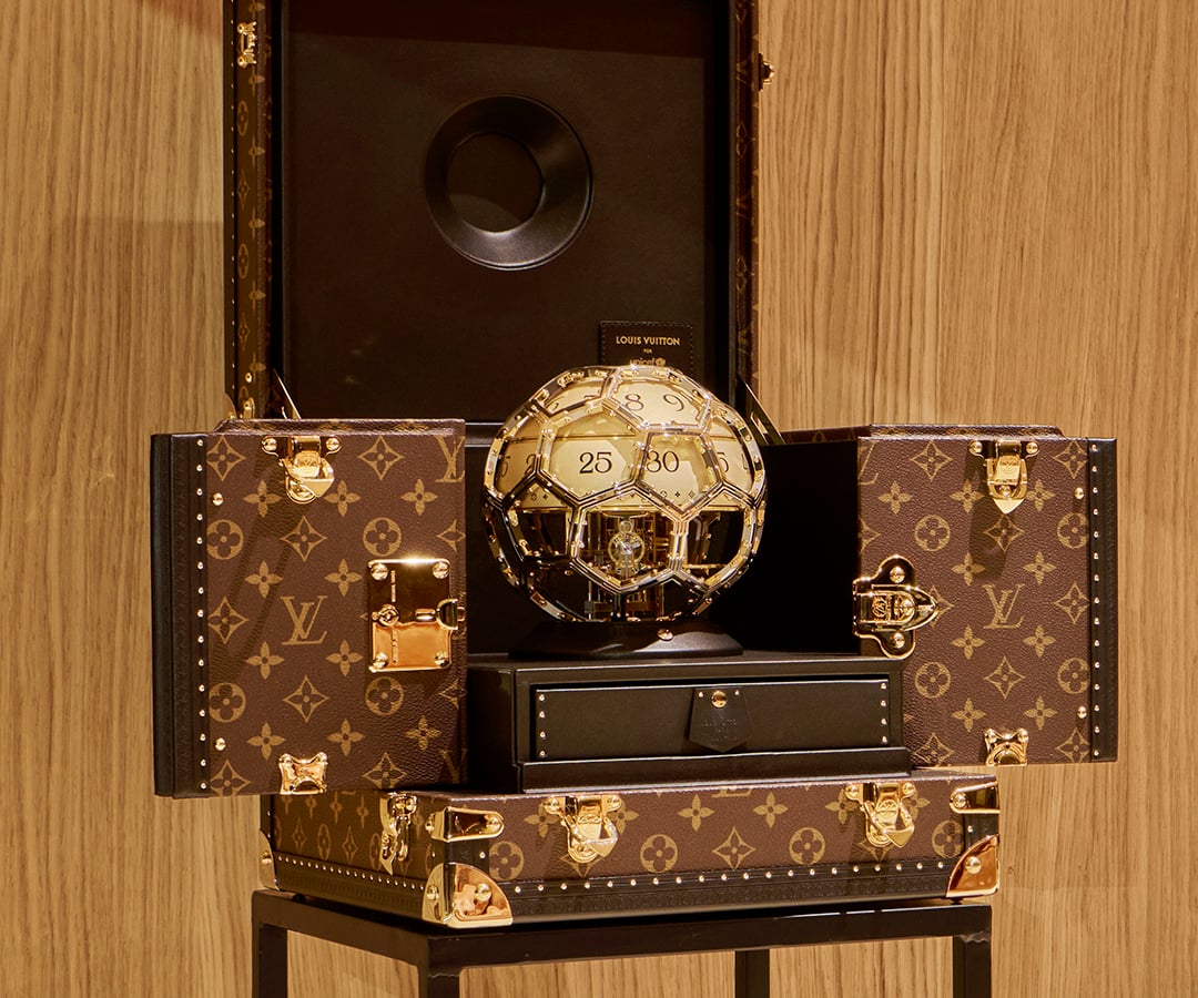 ルイ・ヴィトンのタイム・オブジェと特注トランクが登場 ユニセフとの