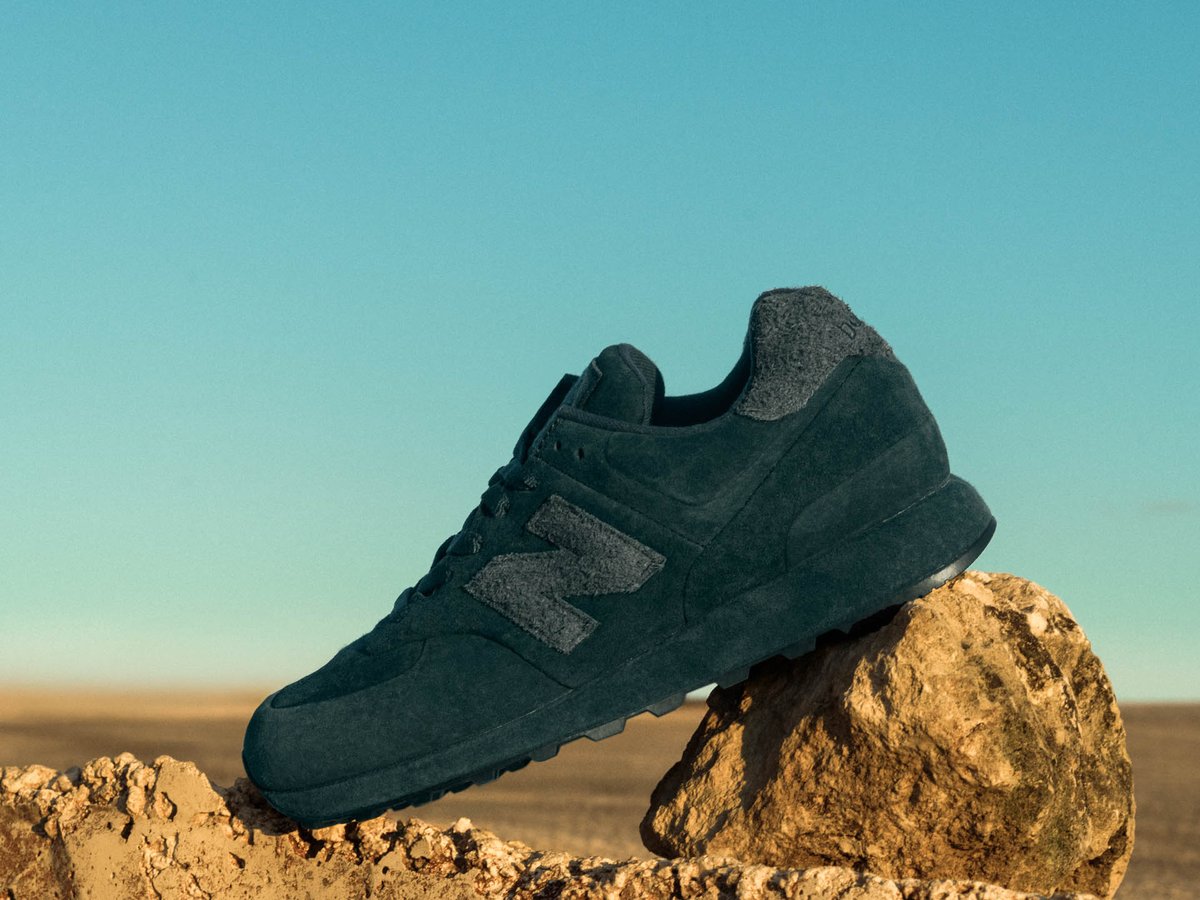 ニューバランス　スニーカー　Stone  × New Balance stoneisland-newbalance-collab-