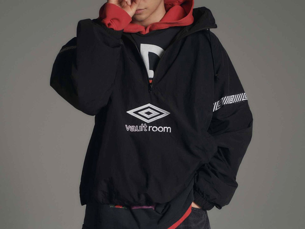 ボルトルーム × アンブロ第2弾 オリジナルパターンのアノラック