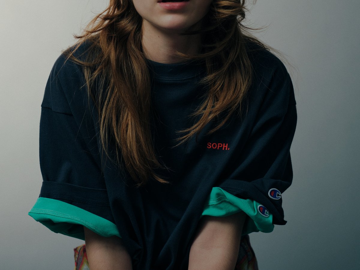 soph✖︎champion コラボスウェットシャツ ソフが「チャンピオン」に別注、半袖スウェットとTシャツ発売 ソフの