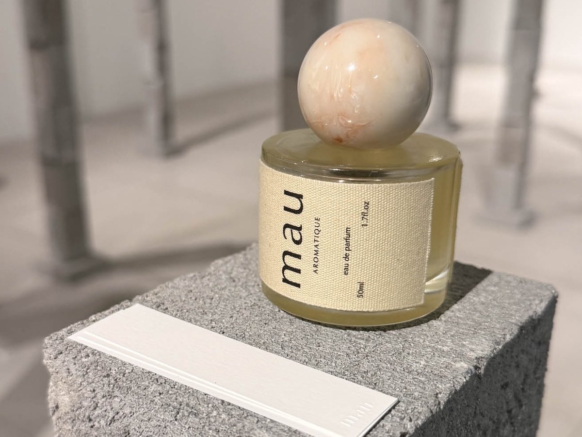 mau AROMATIQUE nude オードパルファム 50ml マウ アロマティーク」が新作香水を発売 本来の自分に戻る静かな時間を