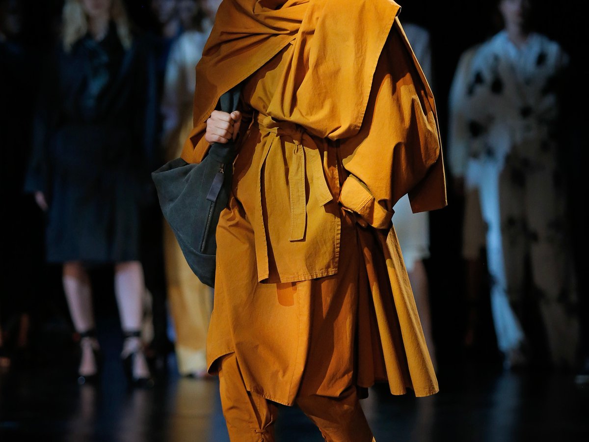 LEMAIRE-2019ss-top-001.jpg