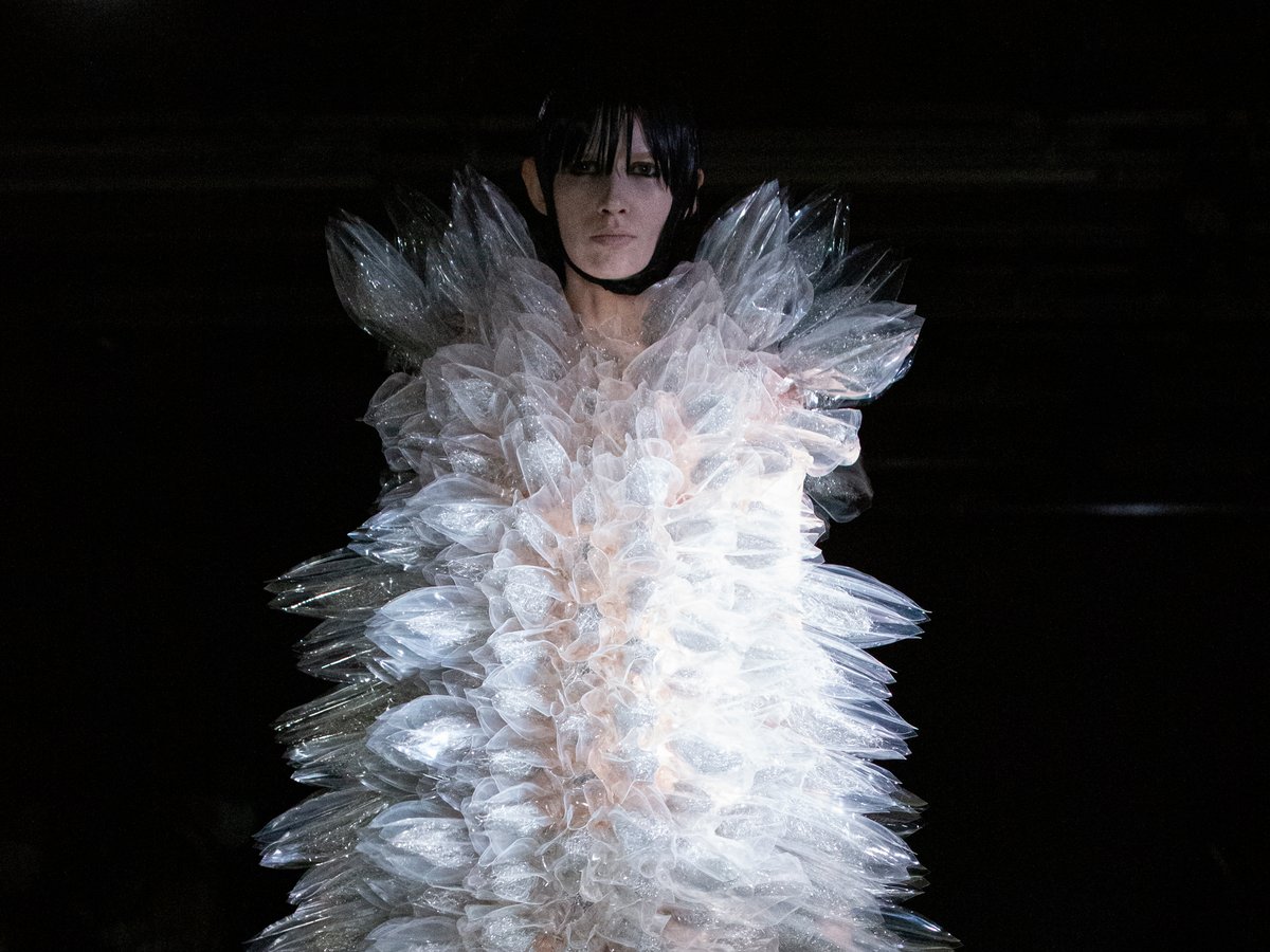 noir kei ninomiya 2021年秋冬コレクション | 東京 | 画像57枚 