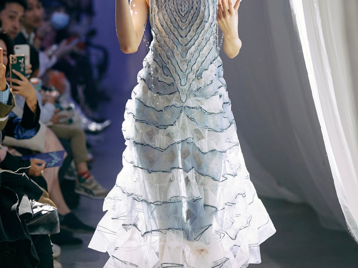 ♪2003-04 FN  秋冬コレクション レポート  東京コレクション特集♪ ♪2003-04 FN 秋冬コレクション レポート 東京コレクション特集