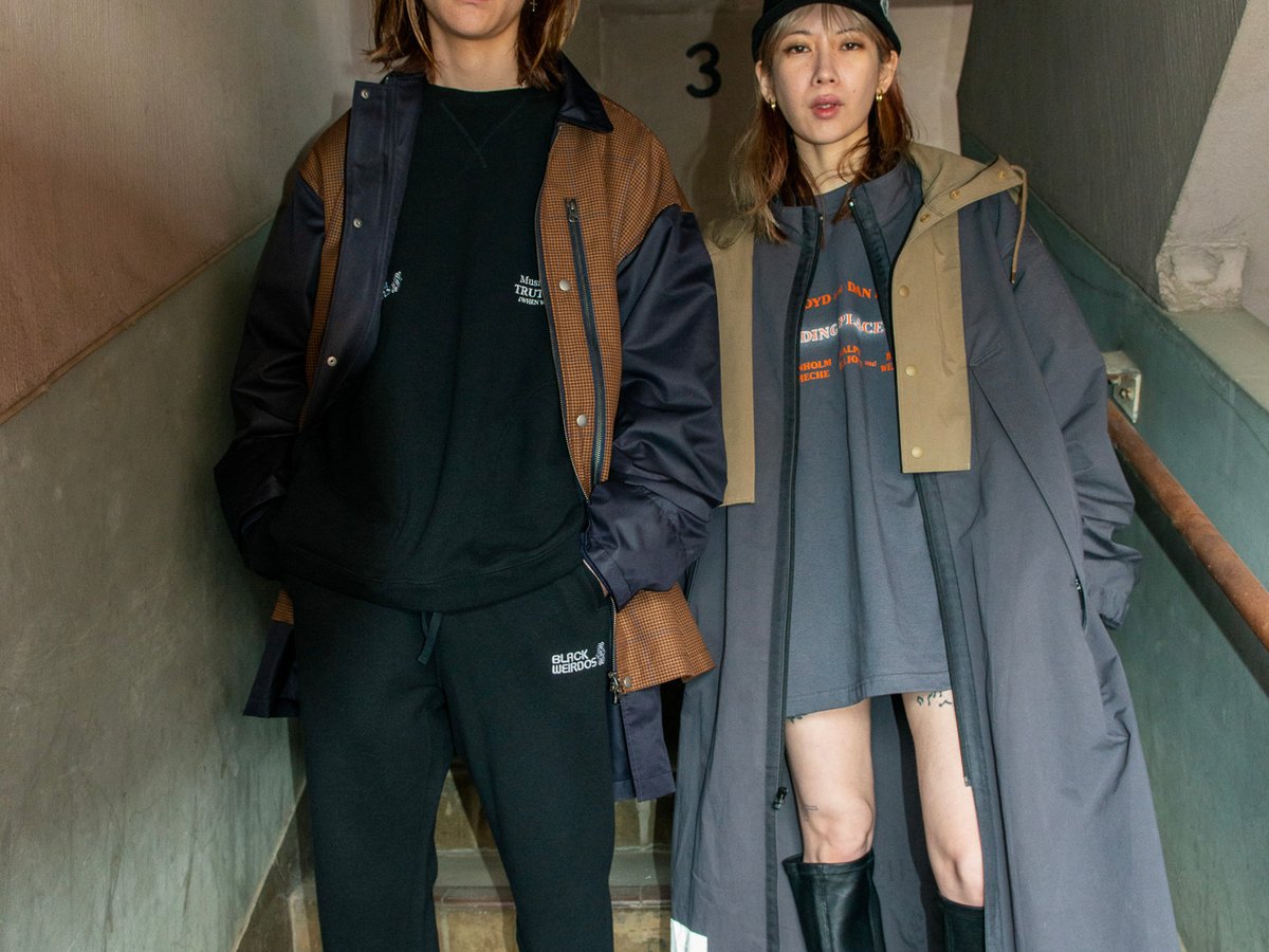 BlackWeirdos-2021aw-top-001.jpg