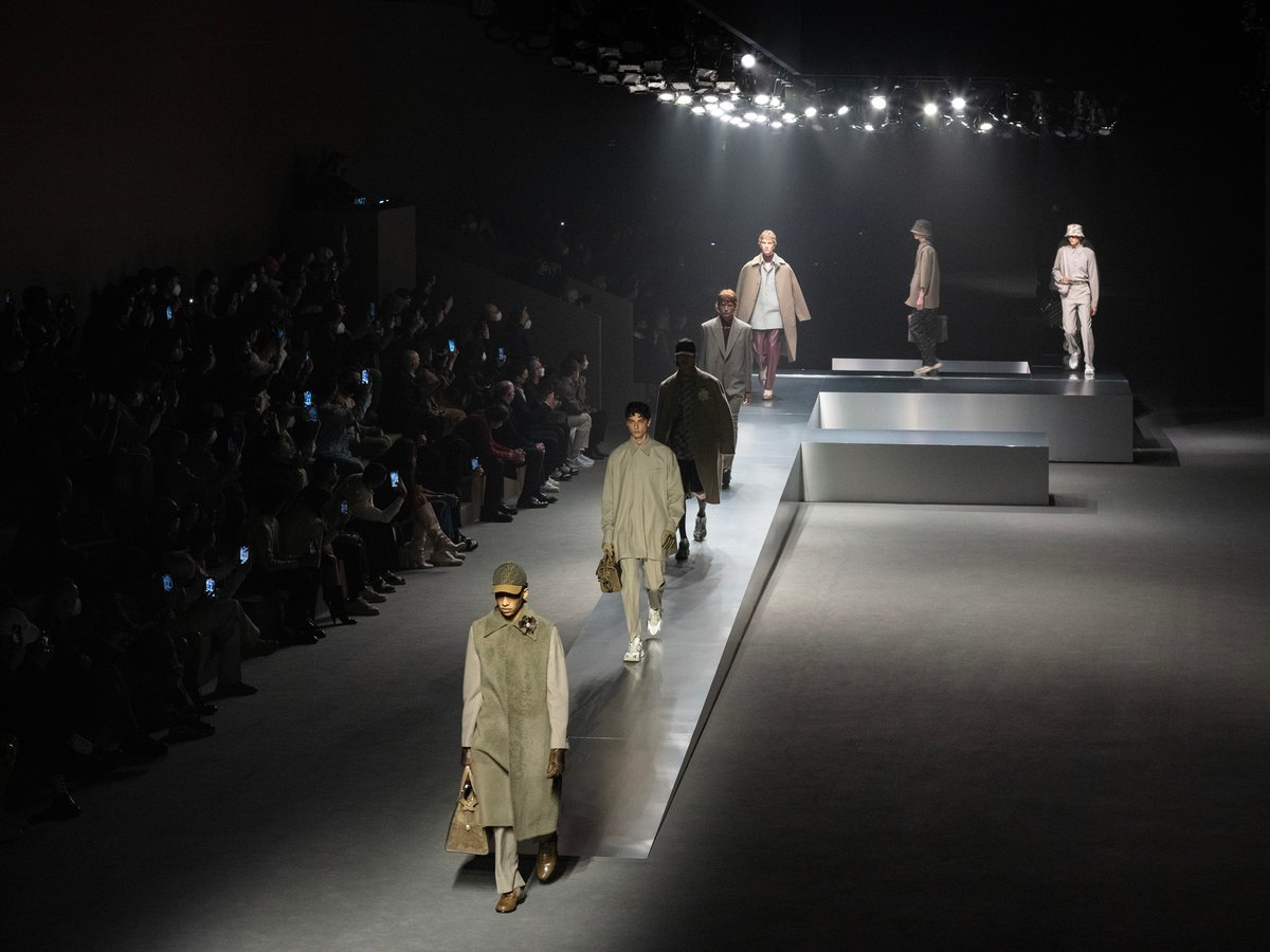 FENDI -Men's- 2022年秋冬コレクション | ミラノ | 画像54枚 FENDI -Men's- 2022年秋冬コレクション | ミラノ | 画像54枚