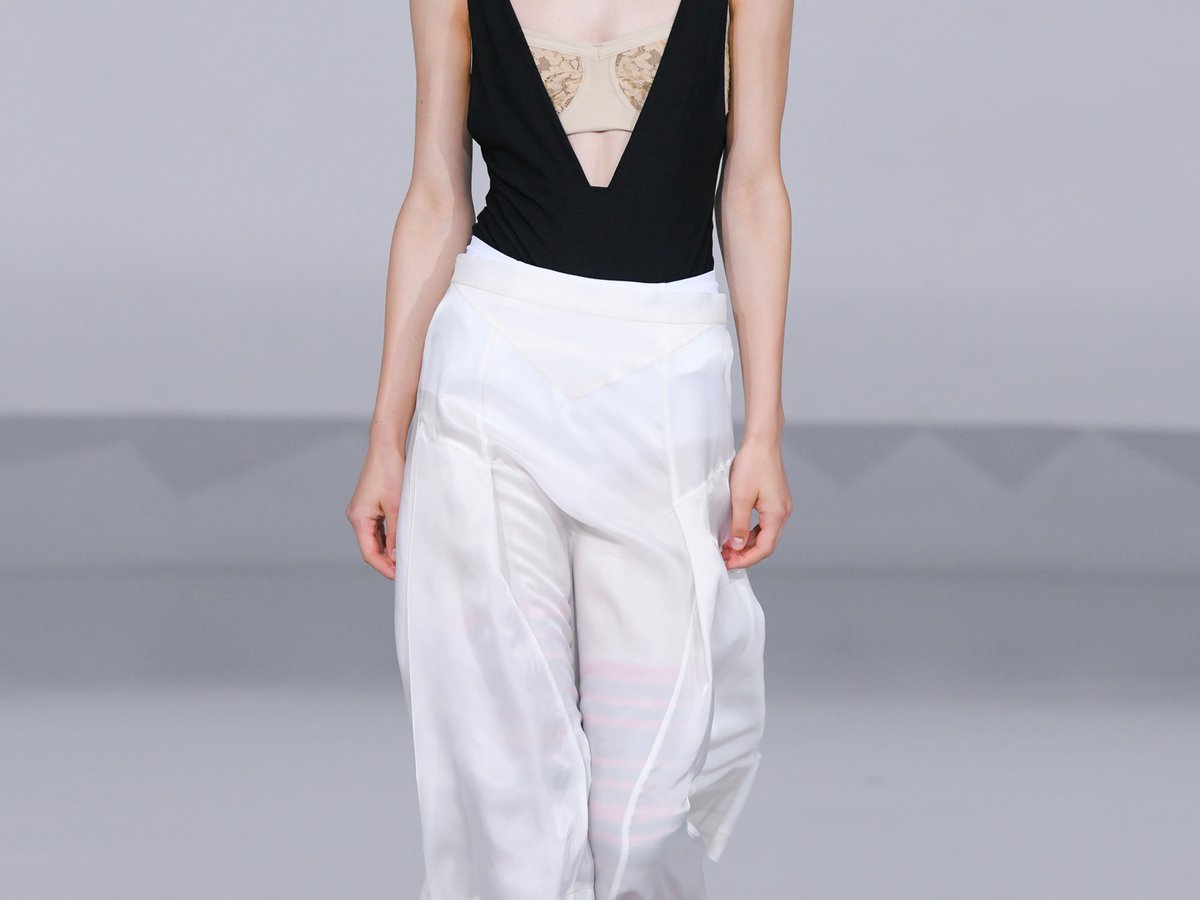 TOGA_23ss-001-1.jpg TOGA_23ss-001-1.jpg