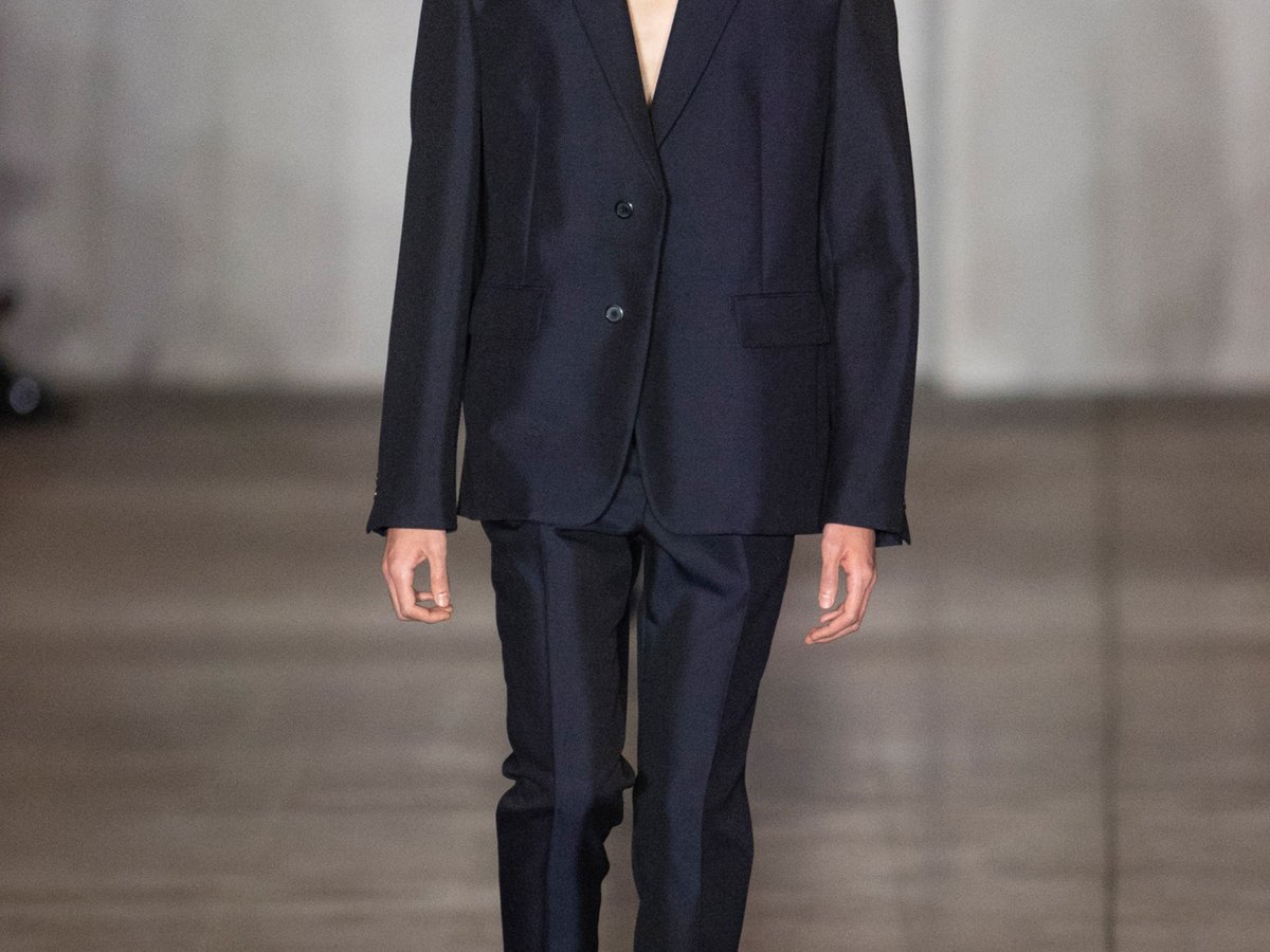 PRADA_2023aw_top001.jpg PRADA_2023aw_top001.jpg