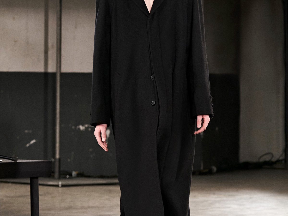 top_driesvannoten_mens_23aw_00