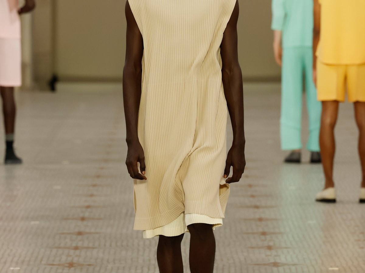 HOMMEPLISSEISSEYMIYAKE_2024ss_