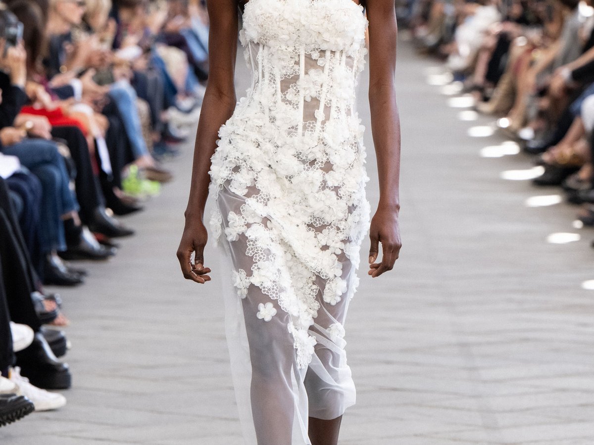 ERMANNOSCERVINO-24SS-001top.jpg
