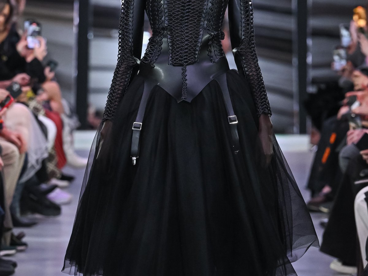 NoirKeiNinomiya_Paris24ss_0001