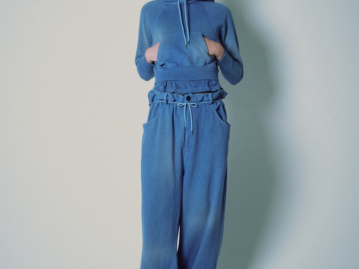 syuman_24ss_00001_top.jpg