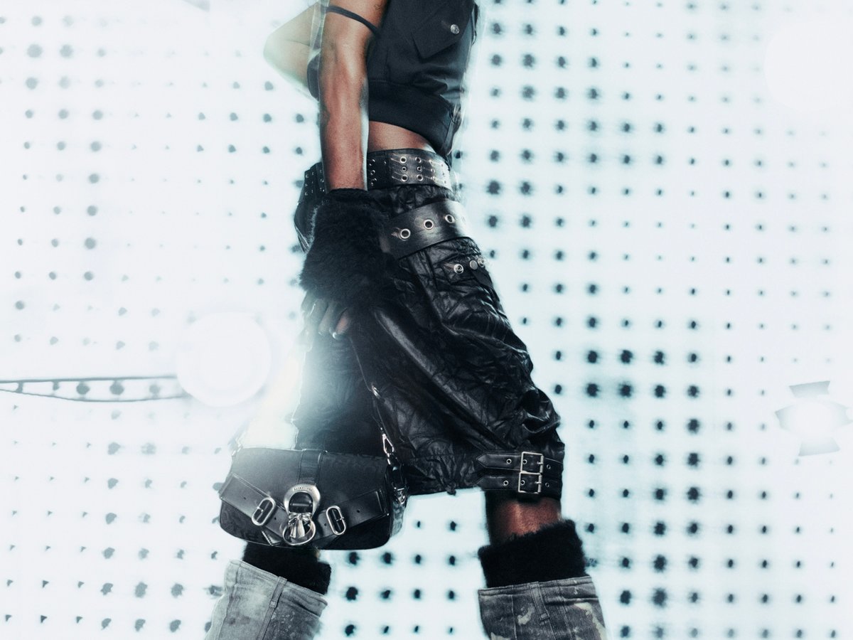 m*4様 acne studios 2022 28×30【新品】 ACNE STUDIOS 2006M GLOSSY / BLACK | GR8