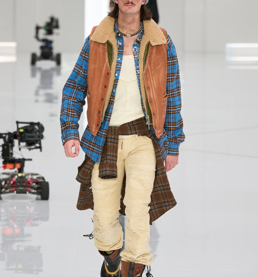 dsquared2_24aw_2_00001_top-