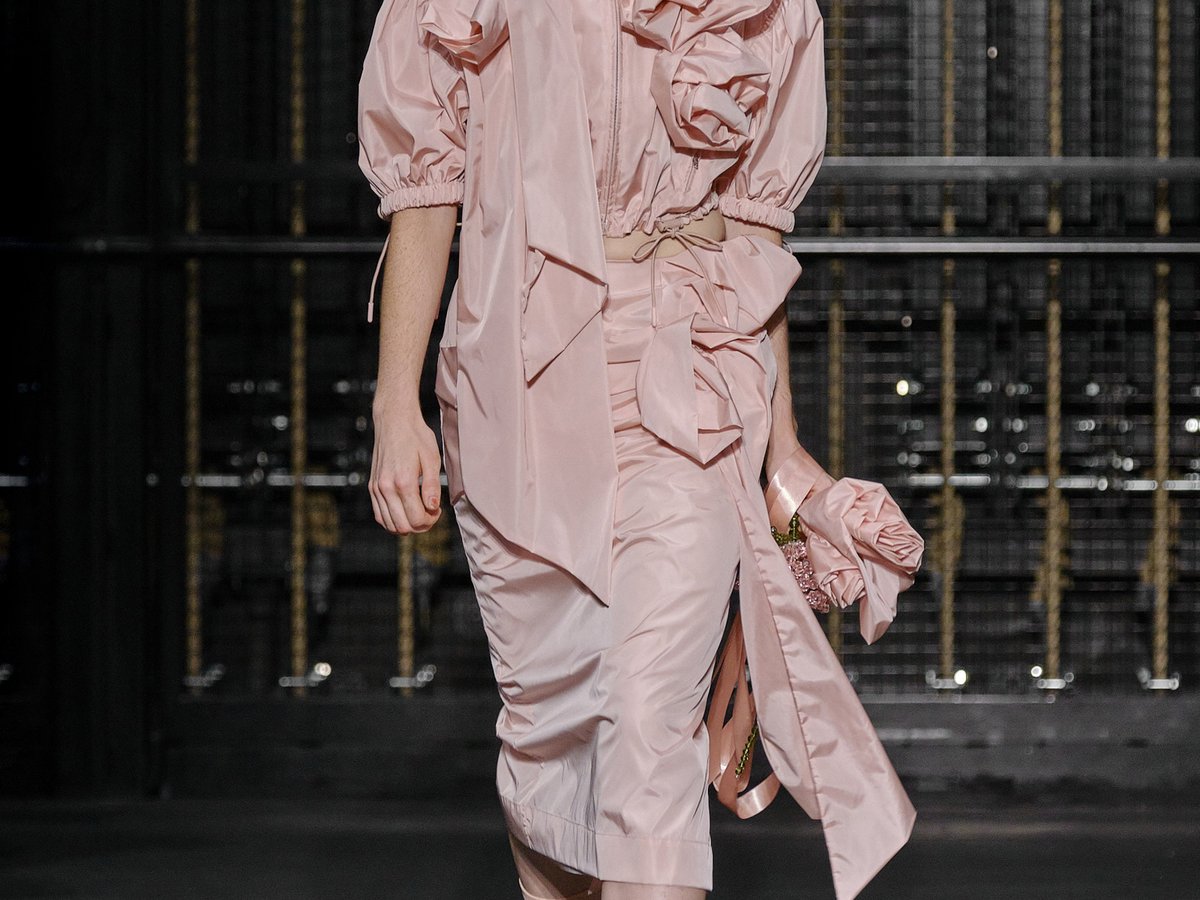 simone-rocha_24ss_00001_top-