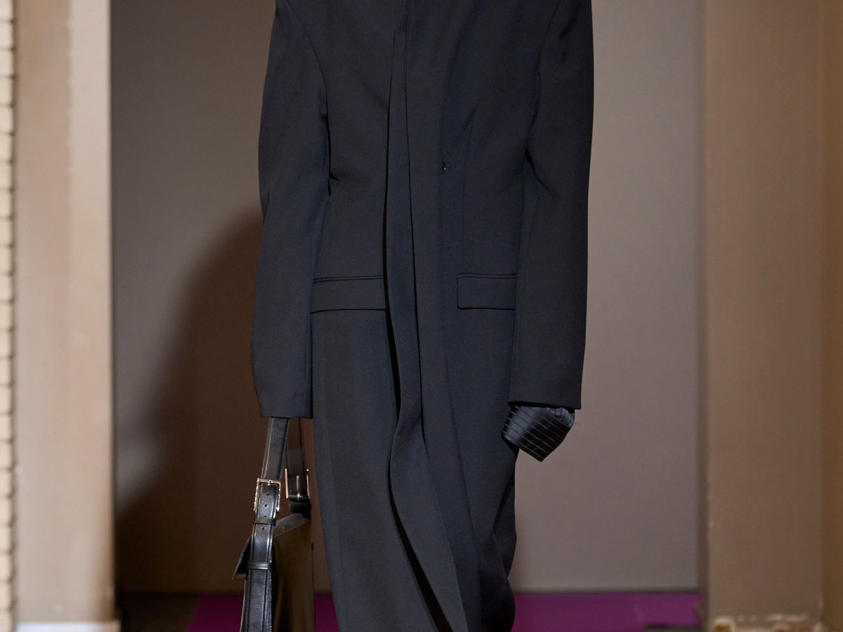 【関税込み】MARIE ADAM-LEENAERDT ミディアムドレス ブランド「MARIE ADAM-LEENAERDT」のコレクション一覧 - FASHIONSNAP