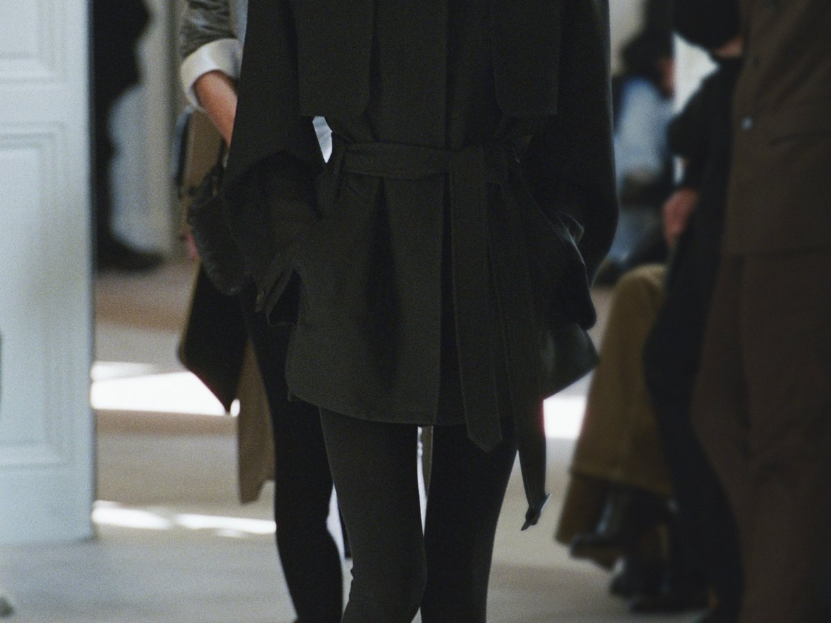 THE ROW 2025 Winter Collection | パリ | 画像33枚 - FASHIONSNAP