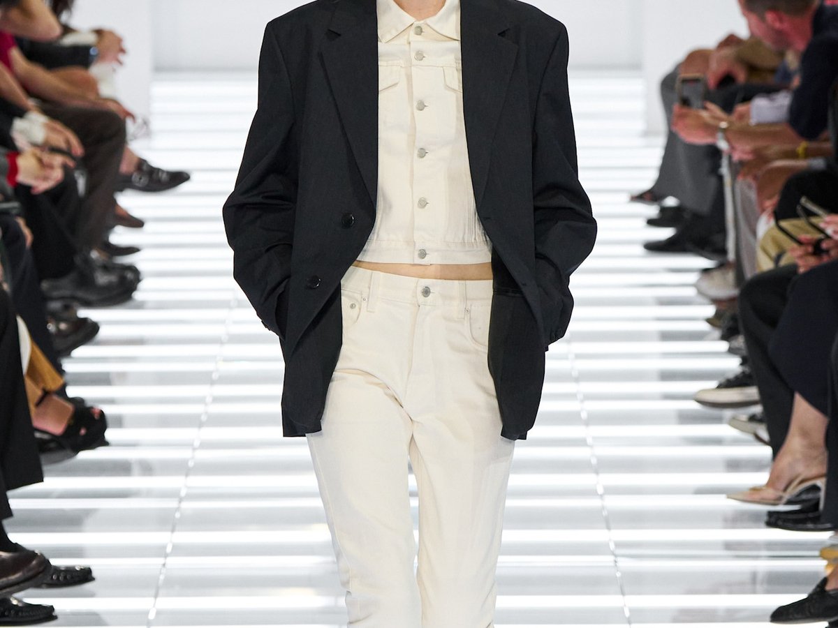 prada-mens-2027ss-1-454421bf-